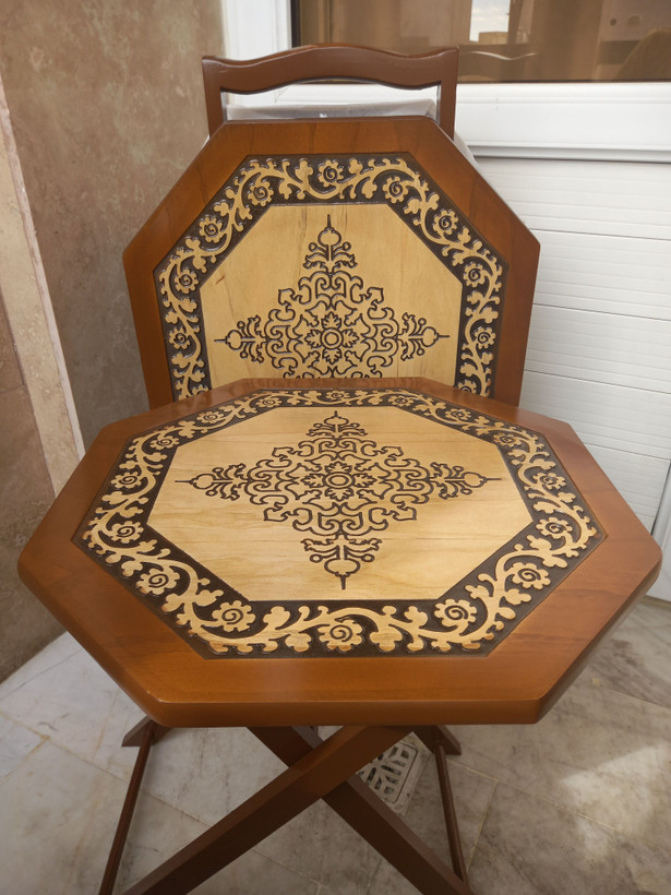 میزعسلی جلومبلی چمدانی تاشو منبت طرح هشت ضلعی